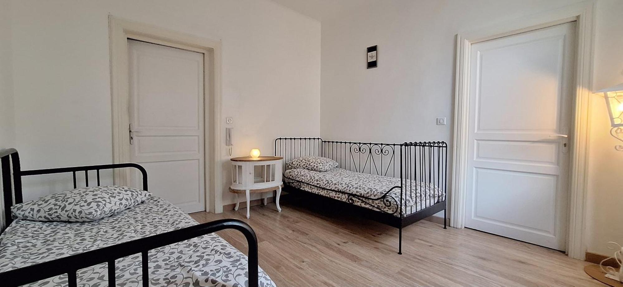 103M2 D'Espace Et De Calme Au Coeur De Montpellier Dış mekan fotoğraf